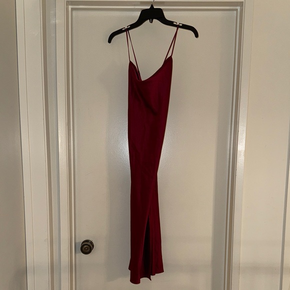 Forever 21 Dresses & Skirts - Forever 21 Deep Red Maxi Dress